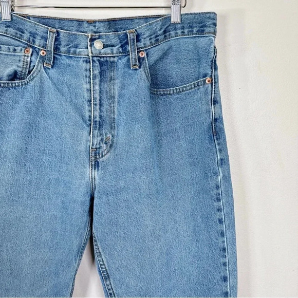 Levis Mens Size 36x30  Light Wash Slim Straight Jeans - Picture 5 of 16